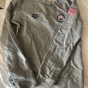 Arena USA crew neck